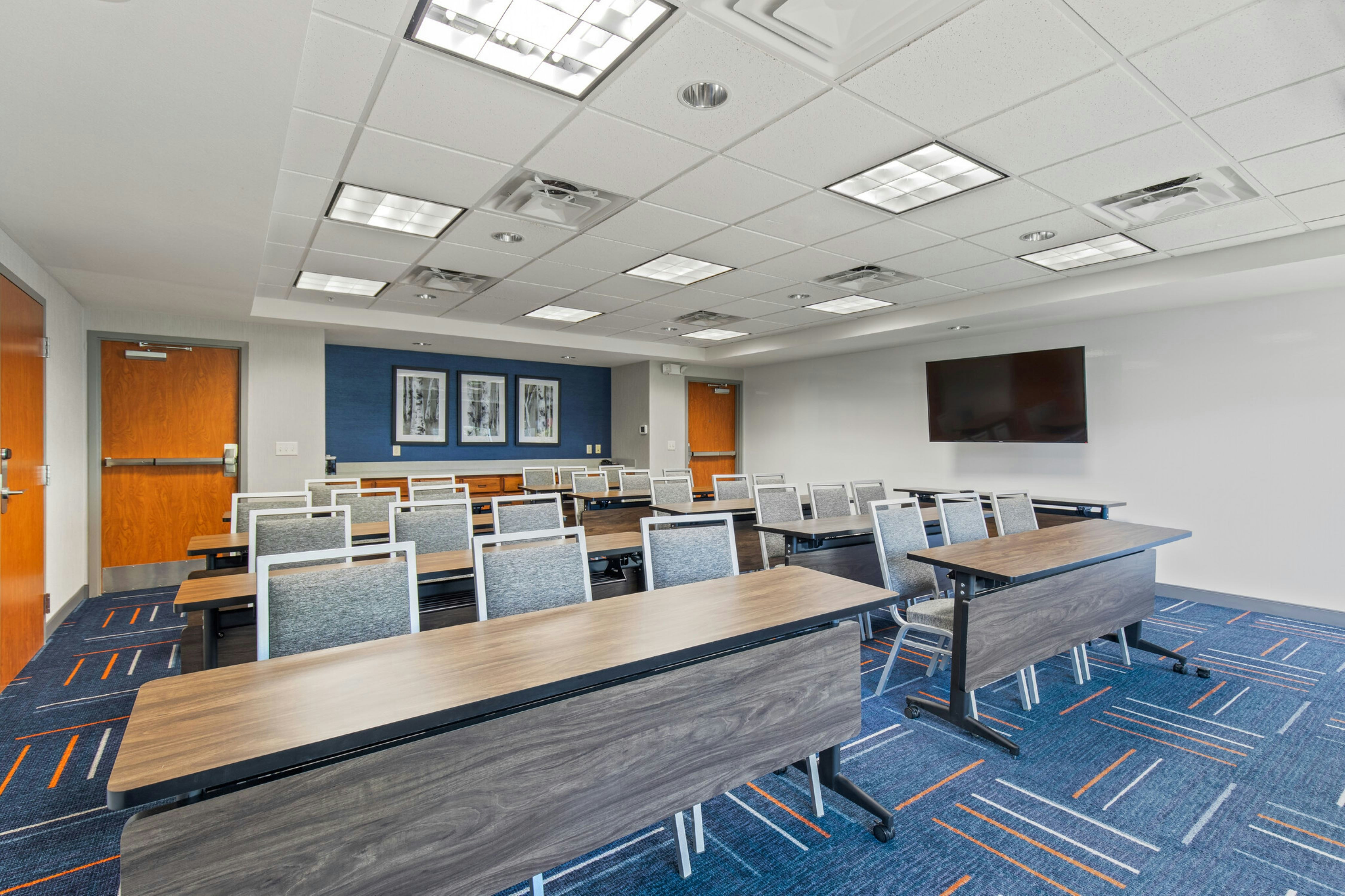 Hampton Inn & Suites Greeley 23/28