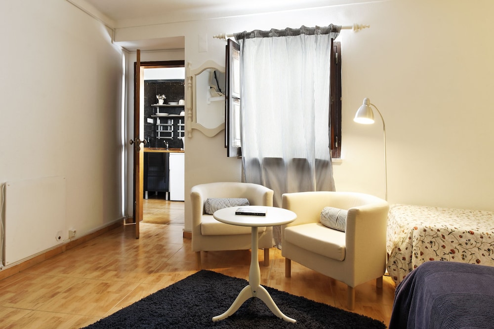 Vinnus Guesthouse 21/66