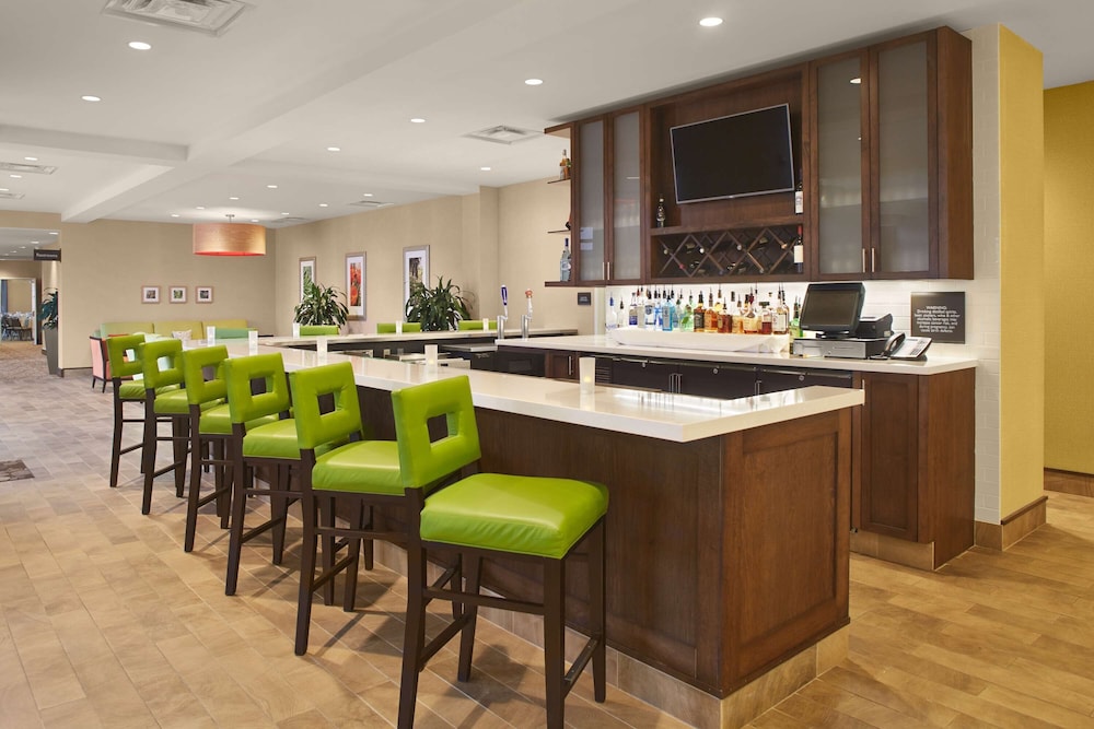 Hilton Garden Inn Akron 64/77