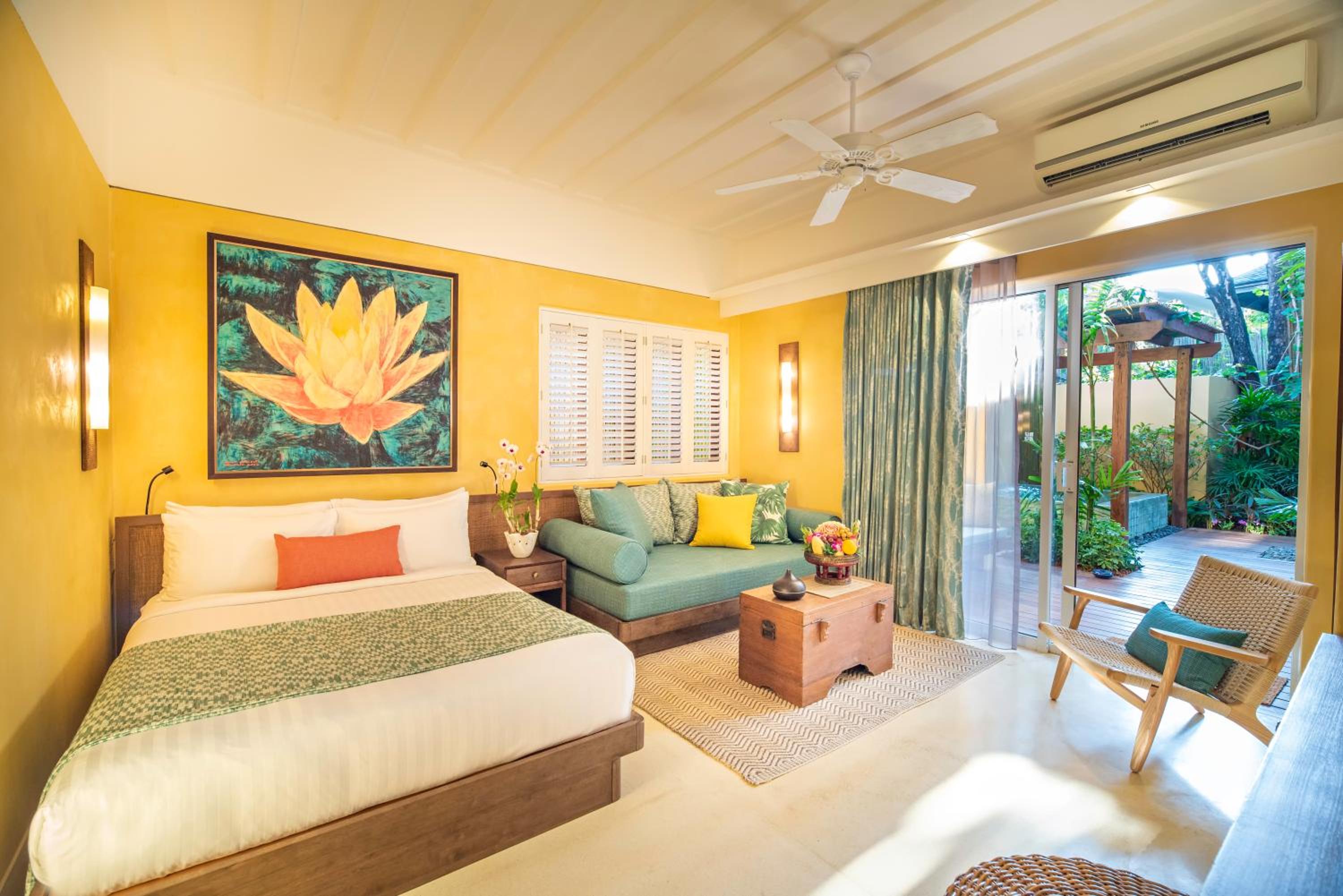 Boutique, Garden Pool, Retreat