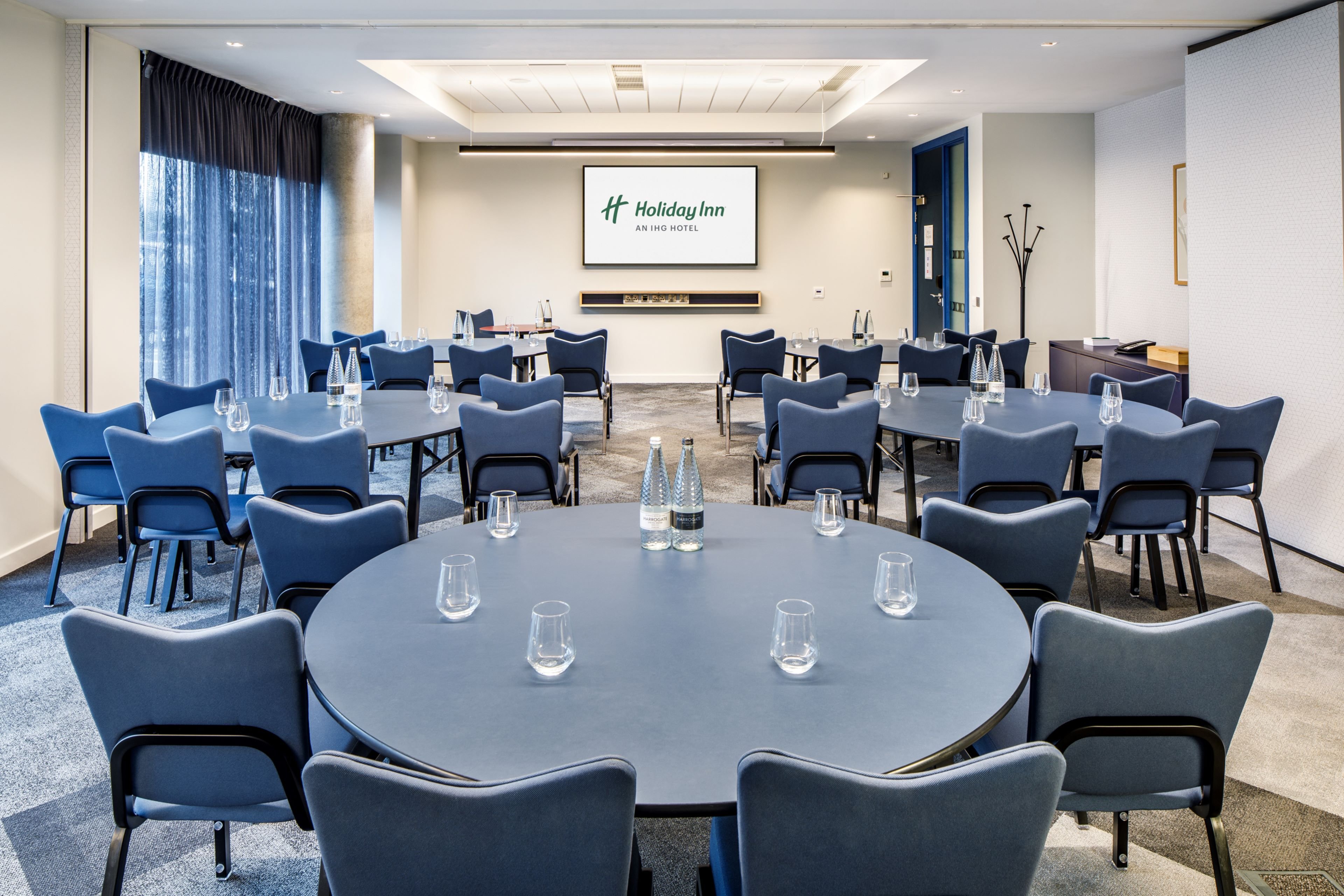 Holiday Inn London - Heathrow Bath Road 66/76