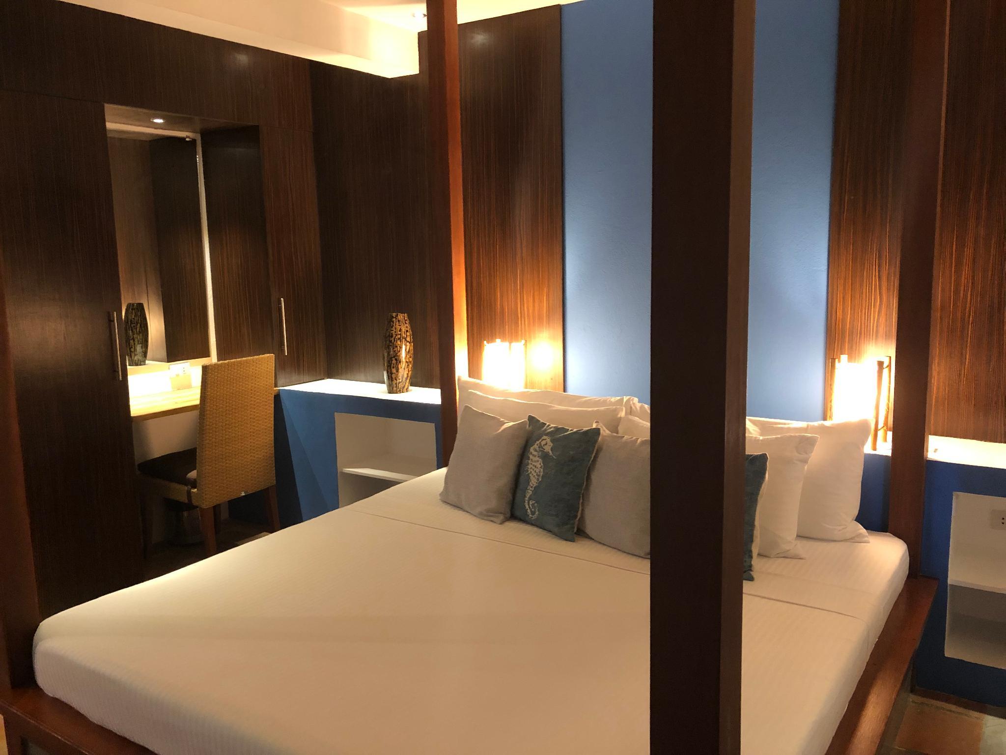 1 Bedroom, Premier, Suite, King Bed, Sofa, Large