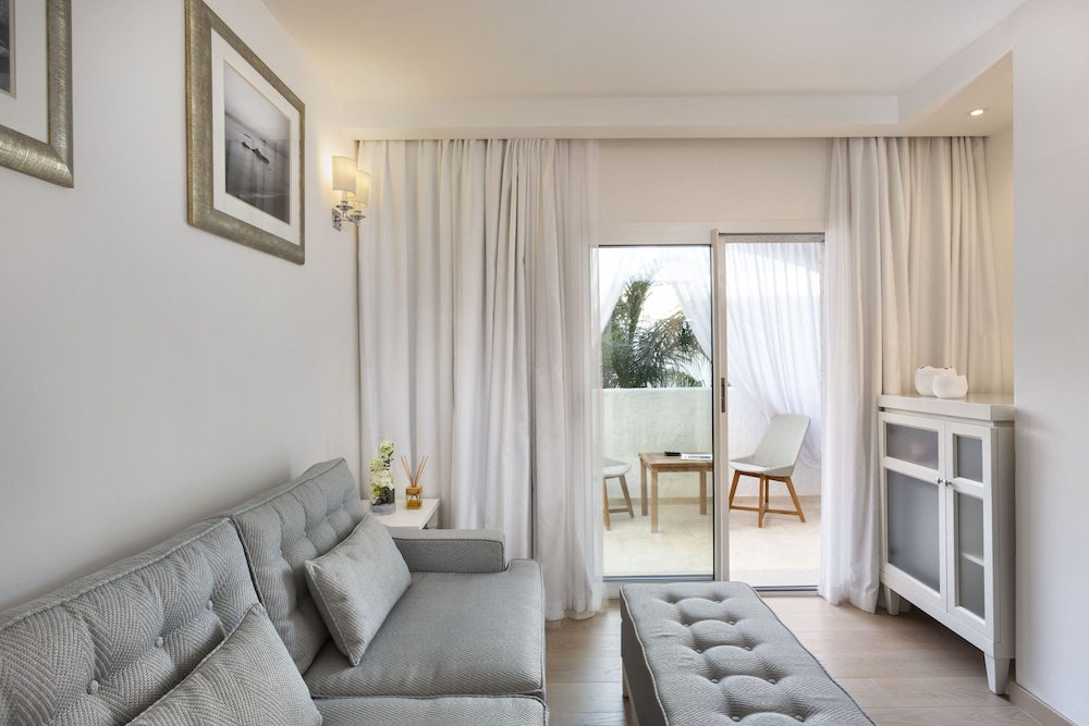 Grand Hotel Cannigione 44/70