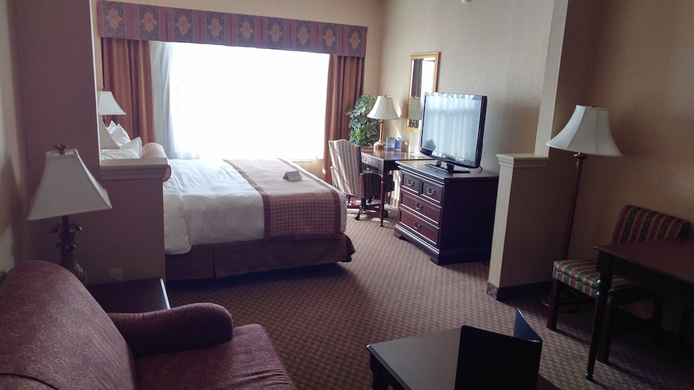 Fort William Henry Hotel and Conference Center 38/67