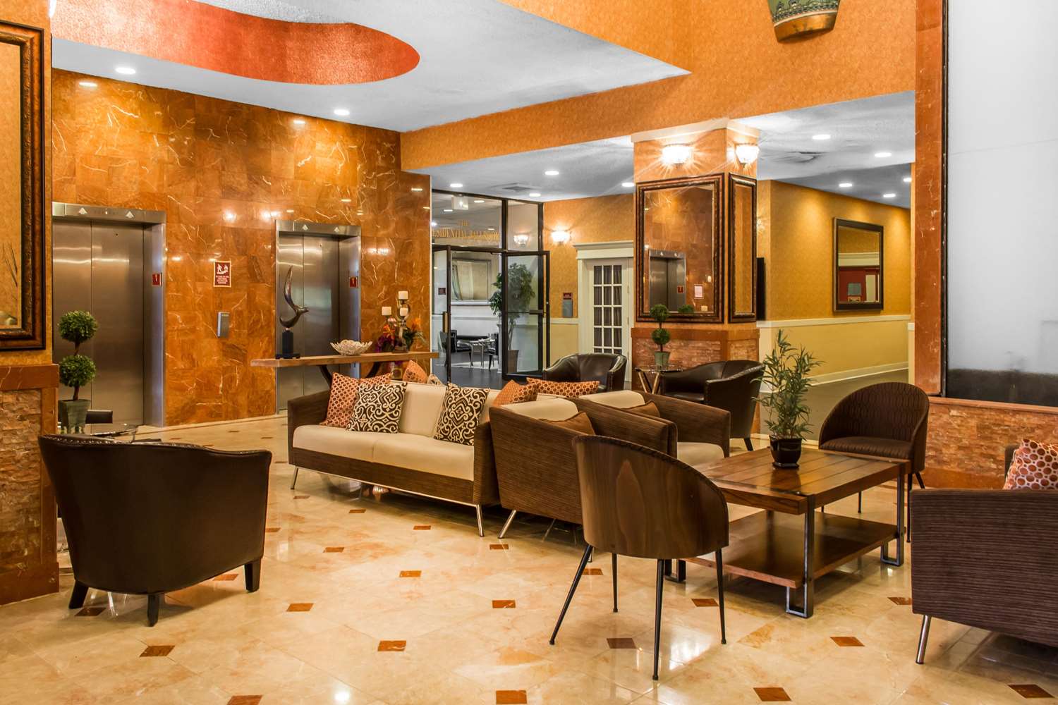 Clarion Hotel Philadelphia International Airport 22/57
