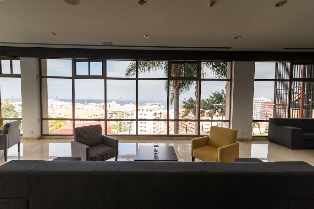 Hotel Atlantic El Tope 33/66