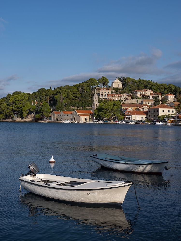 Hotel Cavtat 45/68