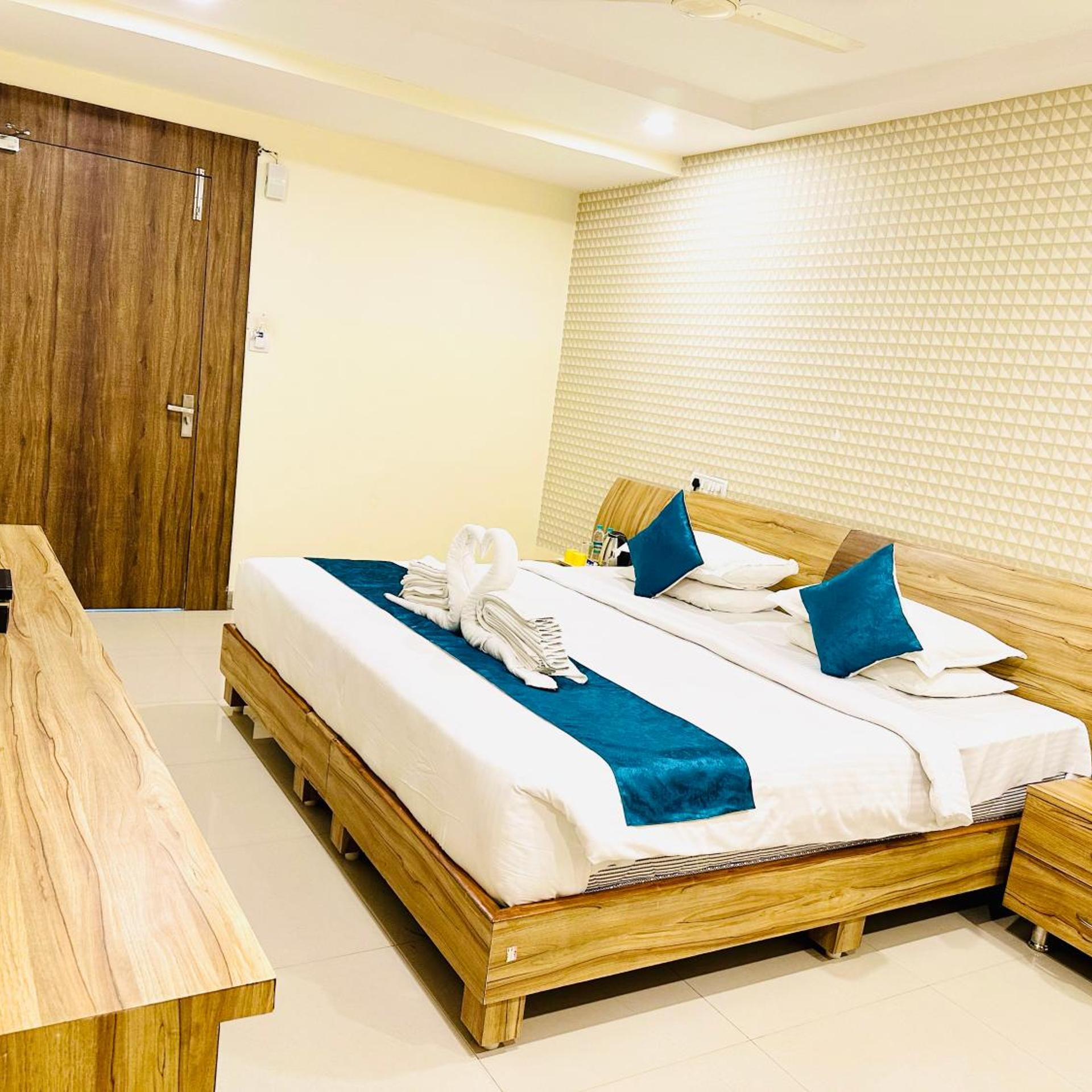 The Landmark Banjara Hills 6/28