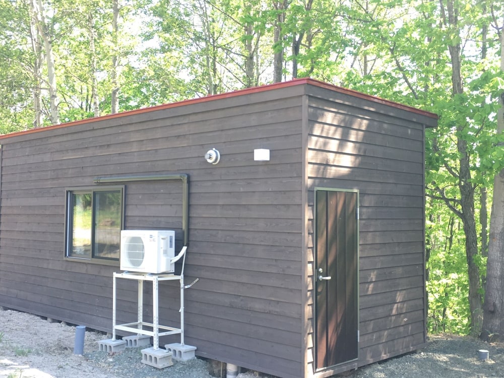 Ninguru Premium House 4/68