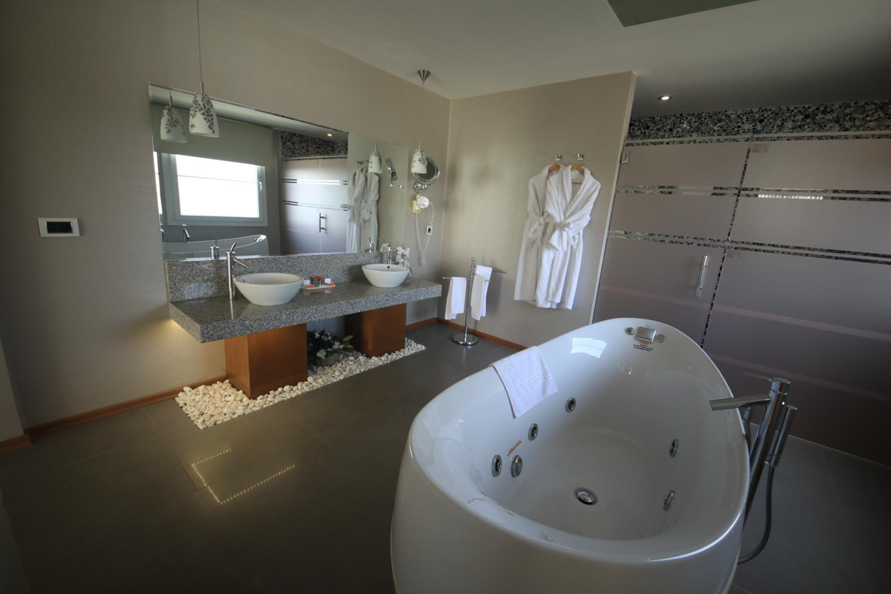 Orucoglu Oreko Hotel 55/55