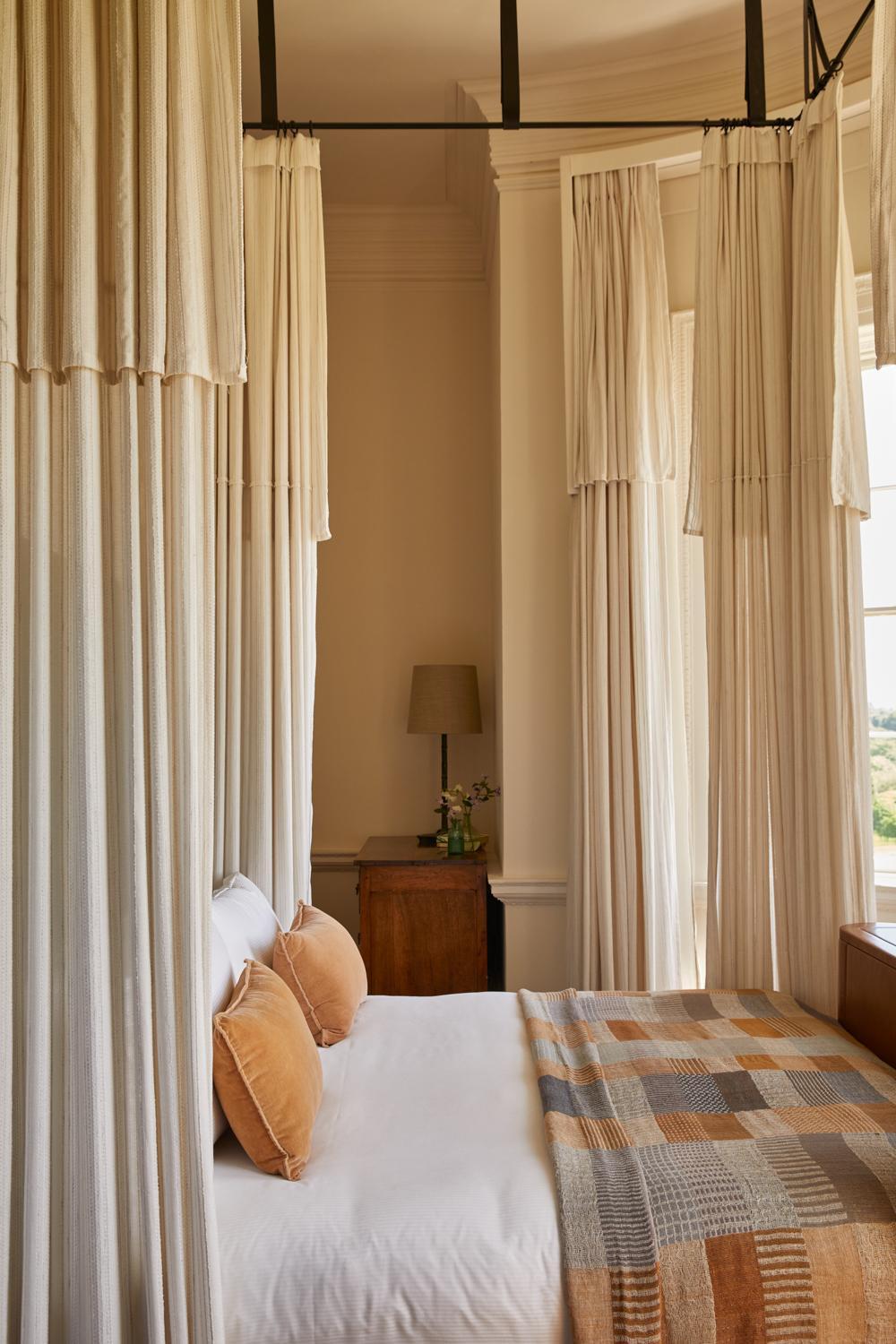 Grove, Suite