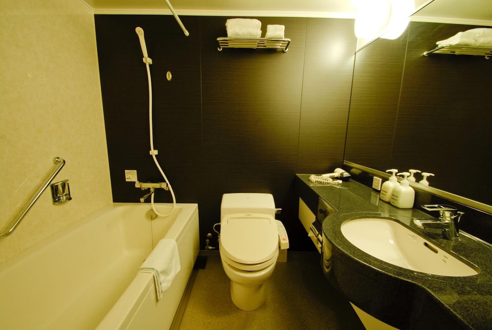 Nansei Kanko Hotel 53/54