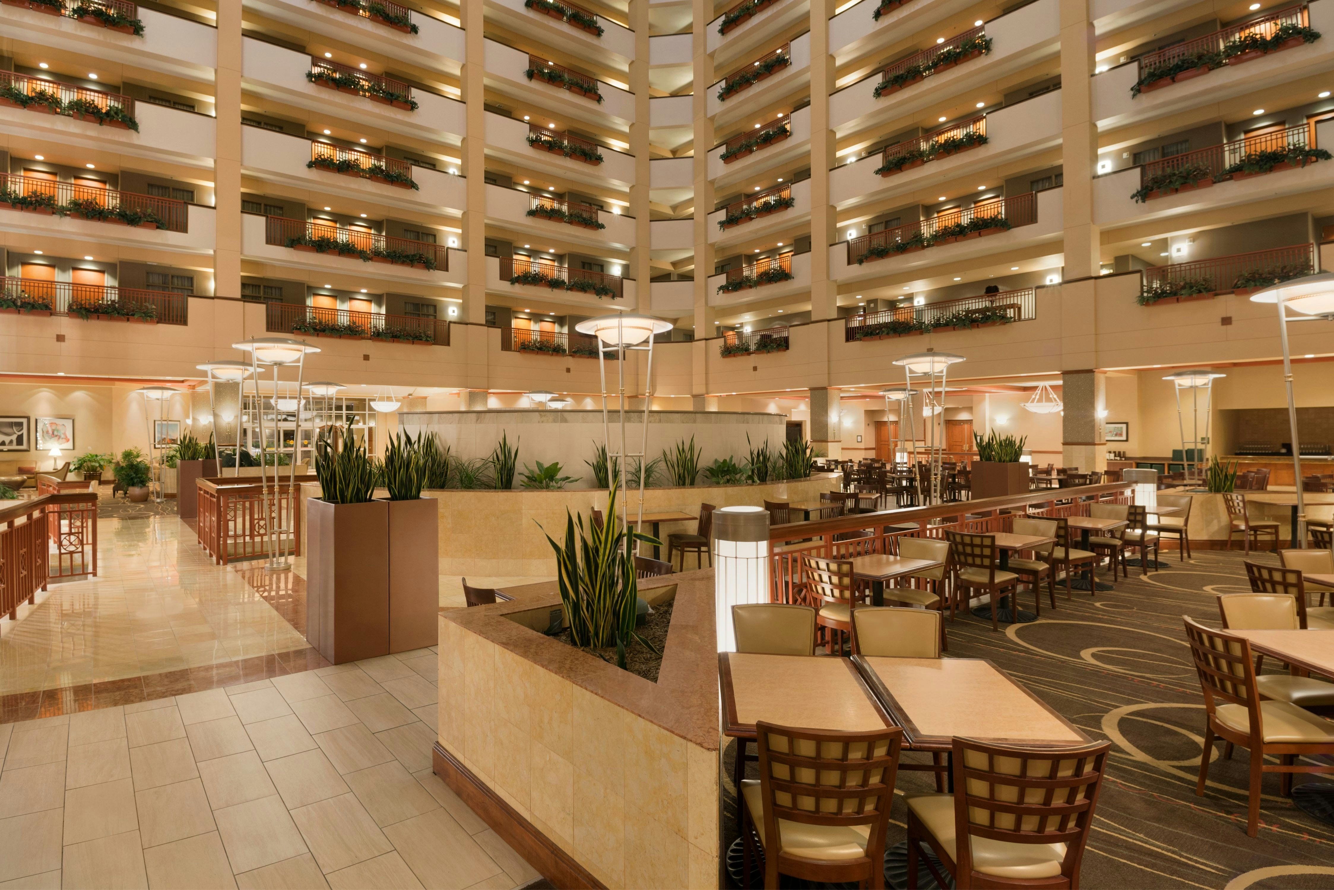 Embassy Suites by Hilton Franklin Cool Springs 45/75