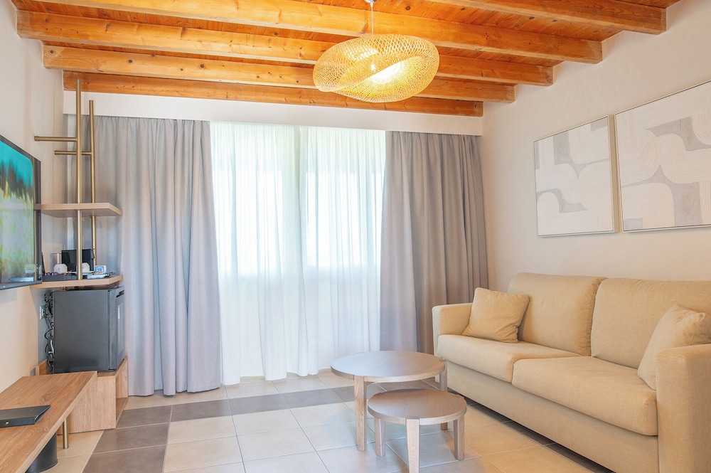 Achilleas Beach Hotel Adults Only 89/120