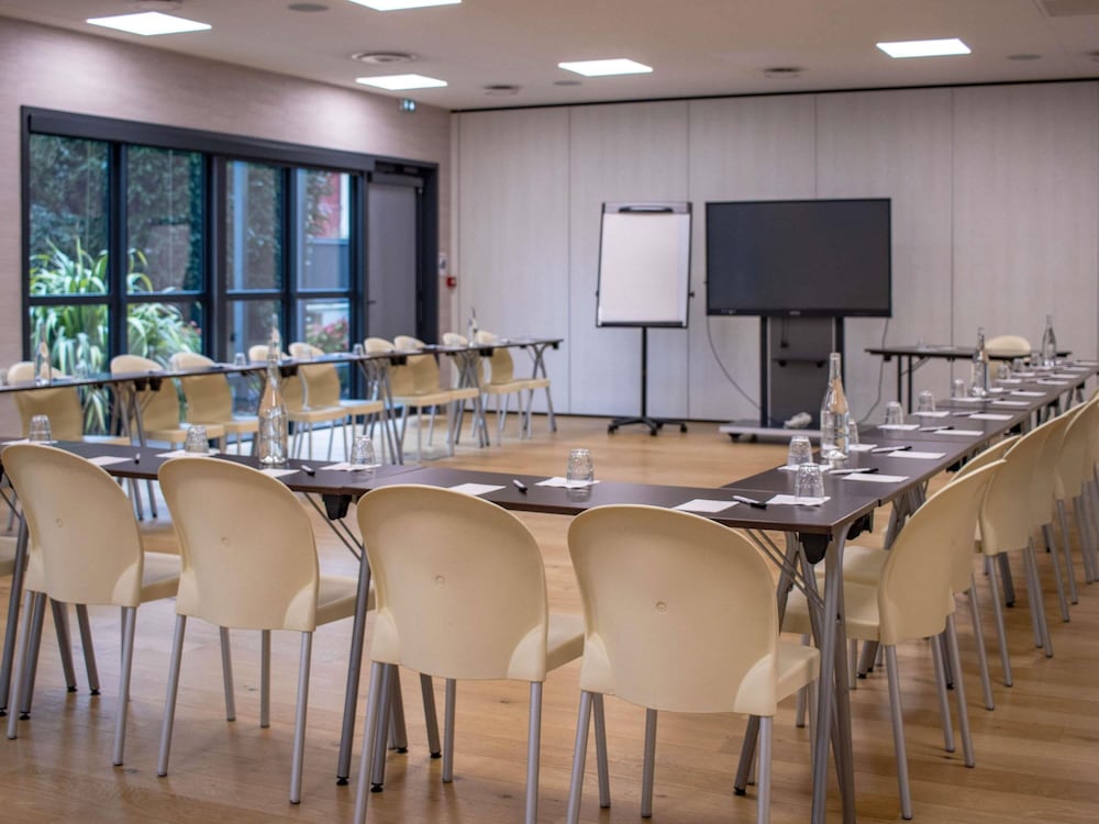 Ibis Rennes Beaulieu 58/68
