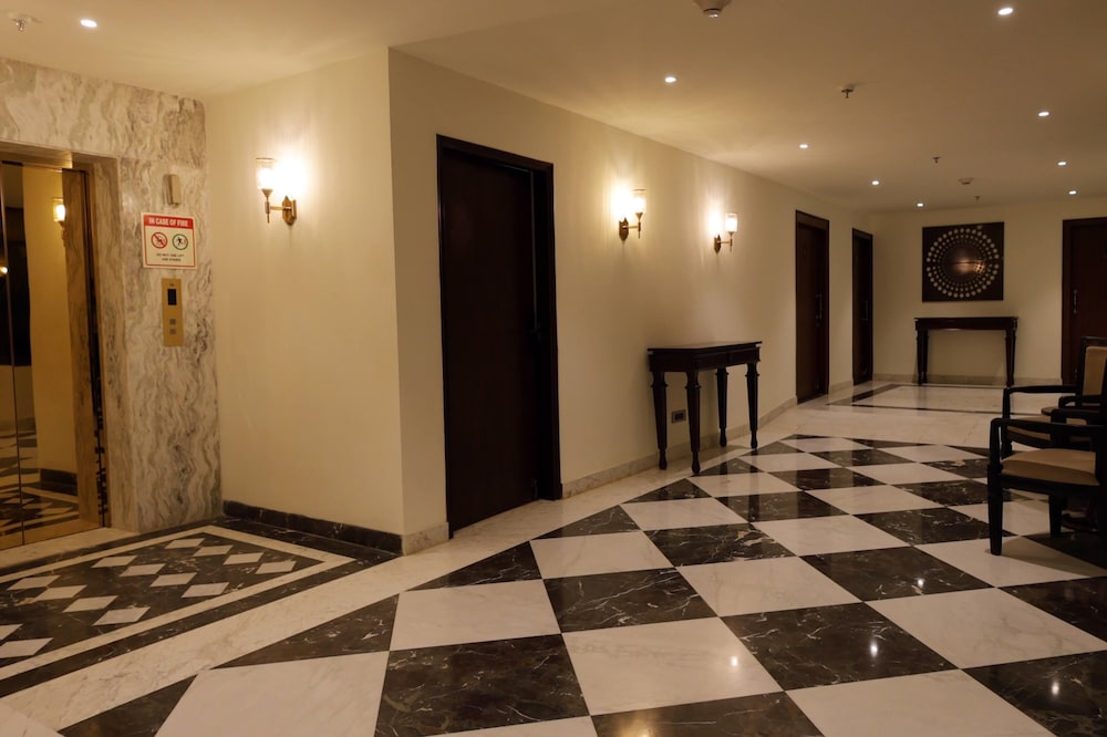 Ramada by Wyndham Jaisalmer Barmer Road 62/70