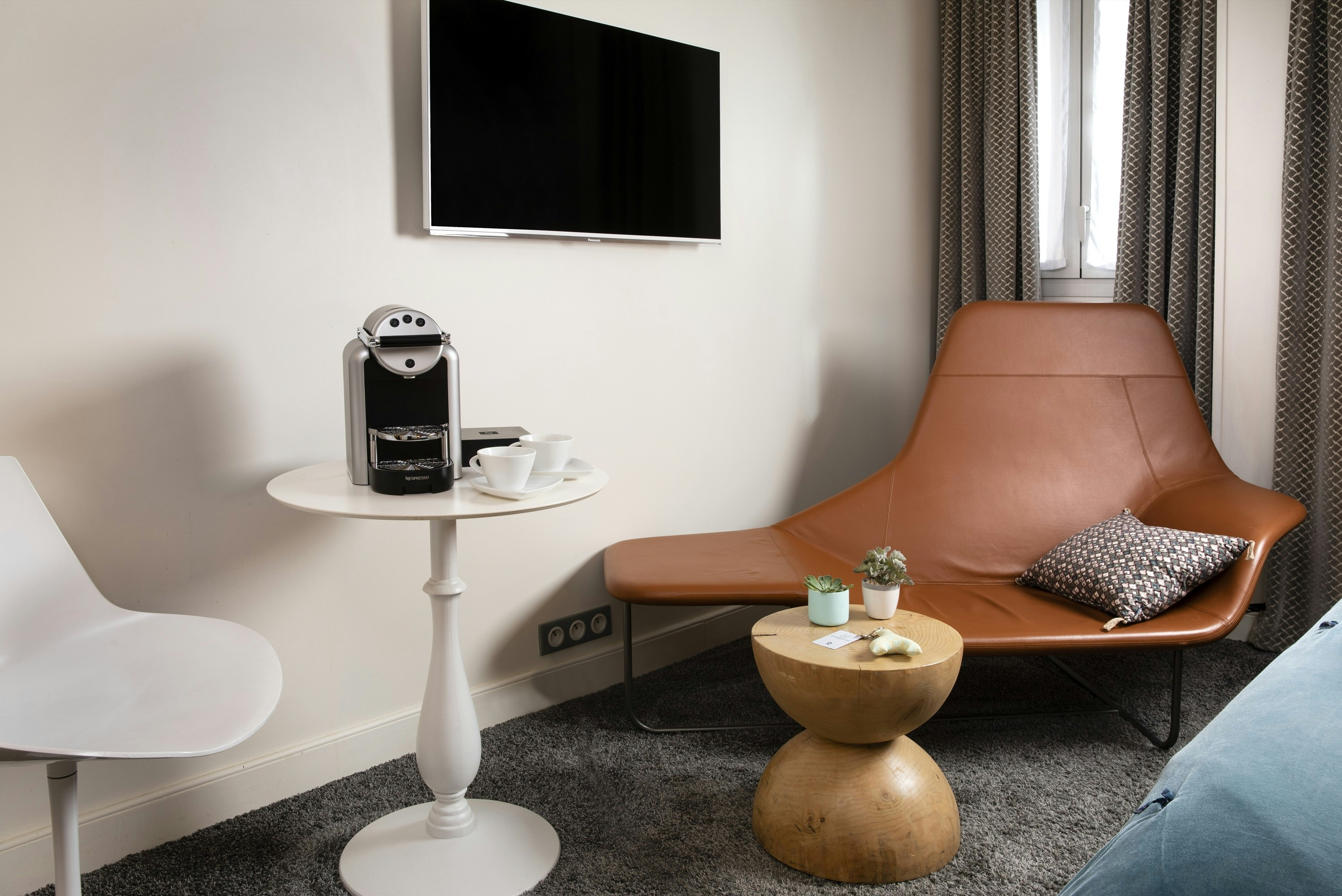 HOTEL MARAIS HOME(Formerly Ho Marais) 61/68