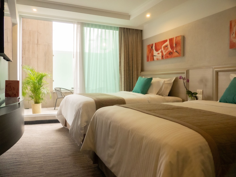 Hotel Marbella 12/57