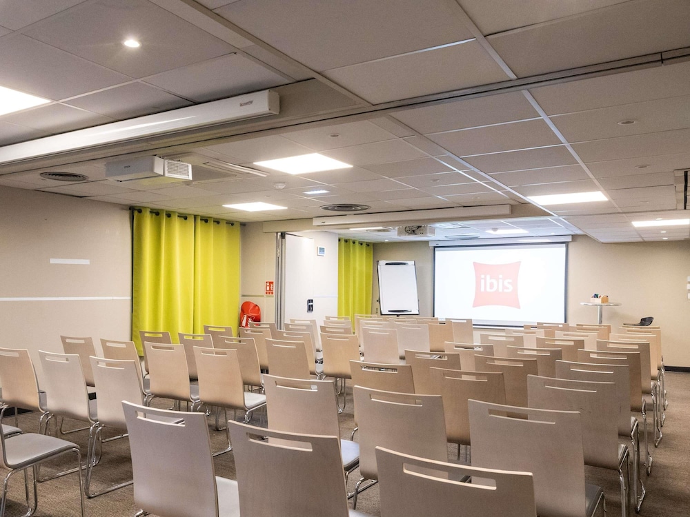 Ibis Paris Alesia Montparnasse 14Eme 53/67