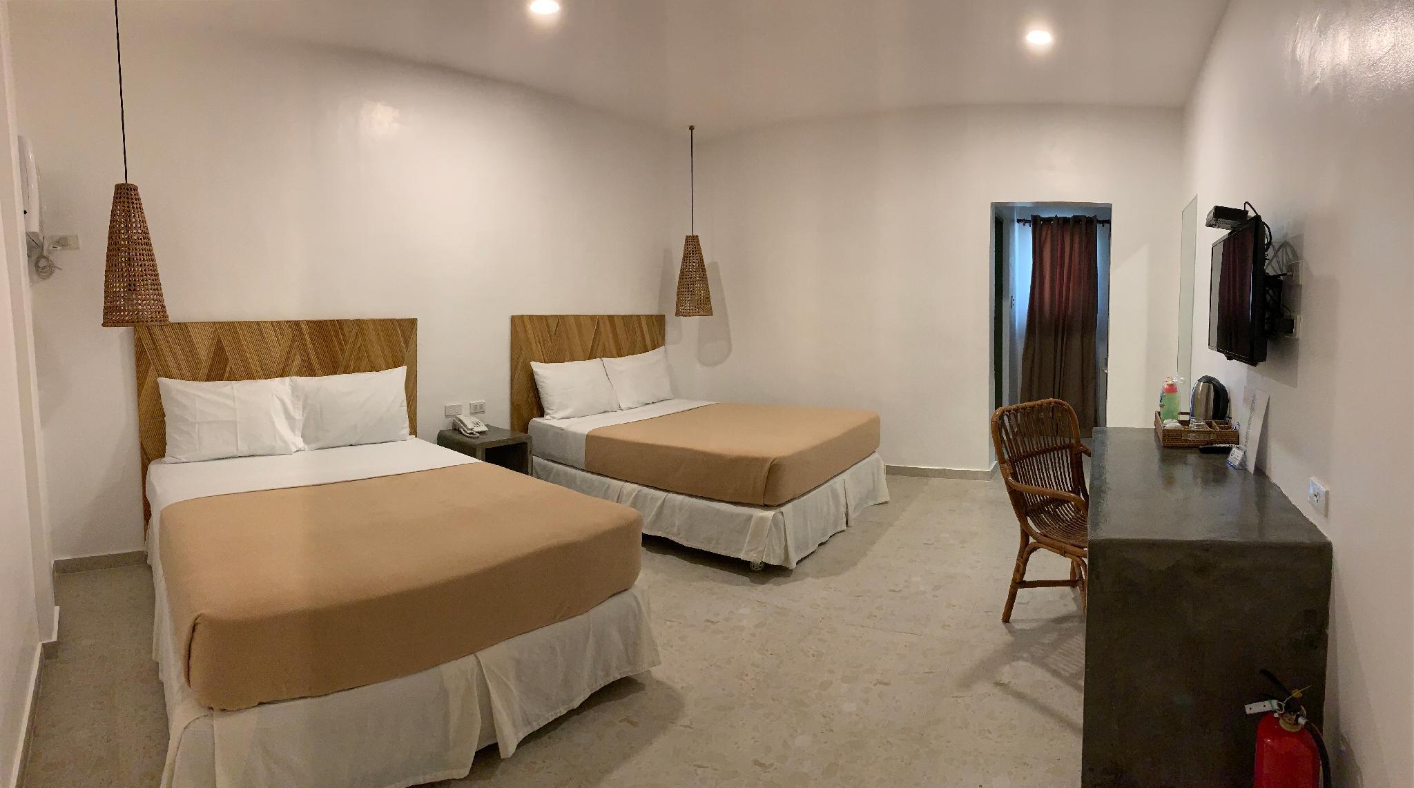 Deluxe, 2 Double Beds, Private Garden