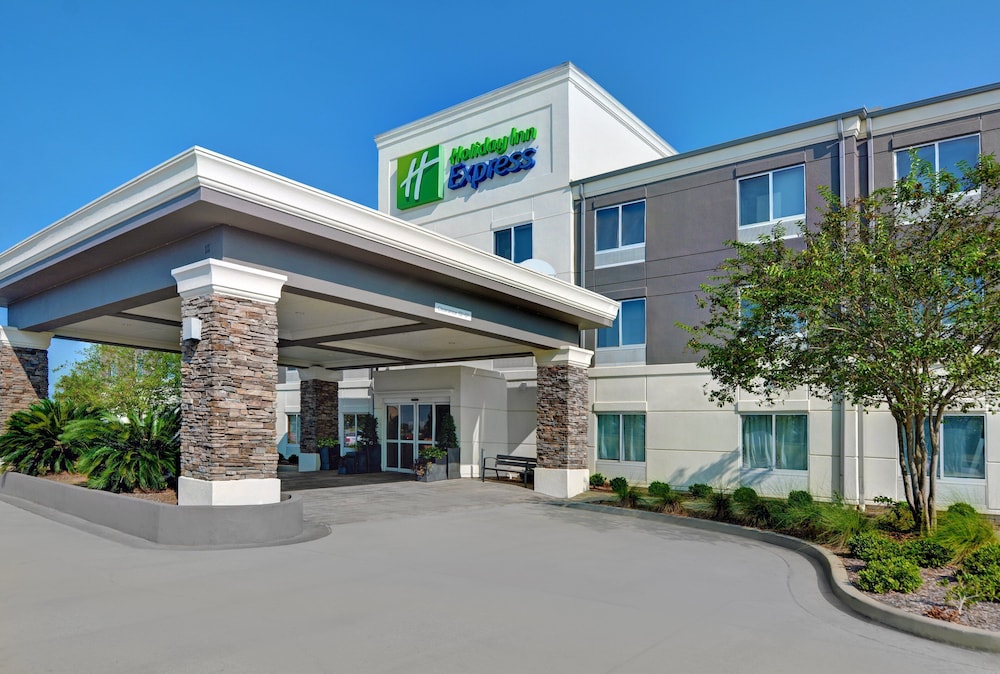 Holiday Inn Express Suites Atmore North 4/48