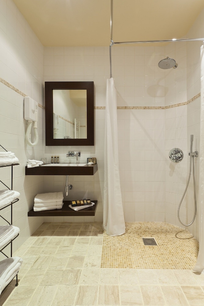 梅迪西斯酒店(Hotel Le Clos Medicis) 图片4