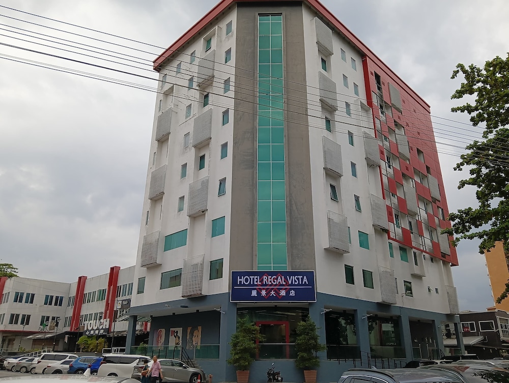 Hotel Regal Vista 3/48