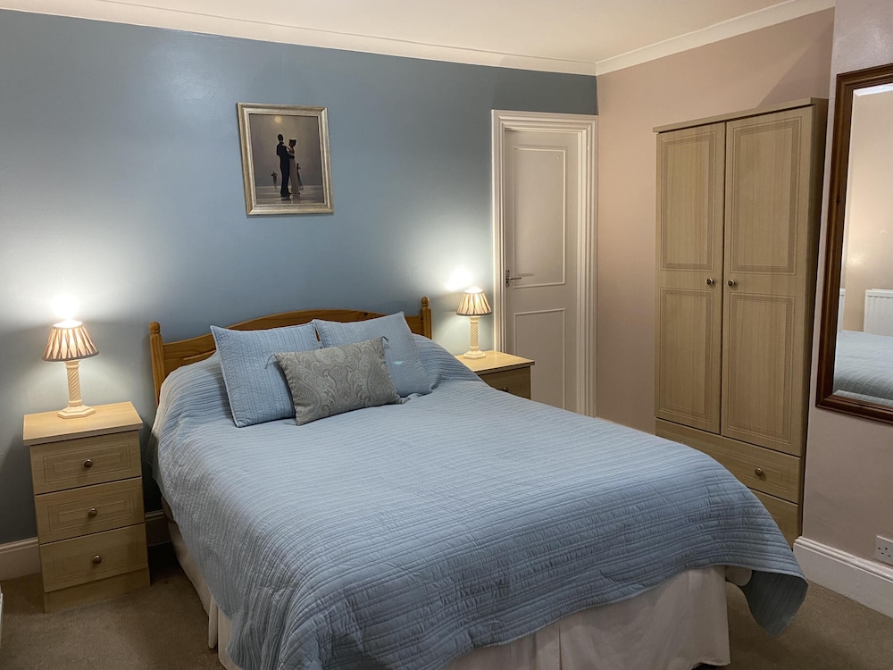 The Belmont - B&amp;B 12/49