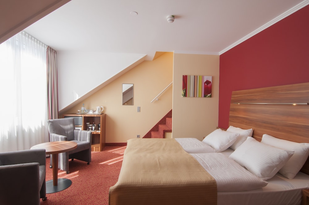 Holiday Inn Munchen Unterhaching 21/80