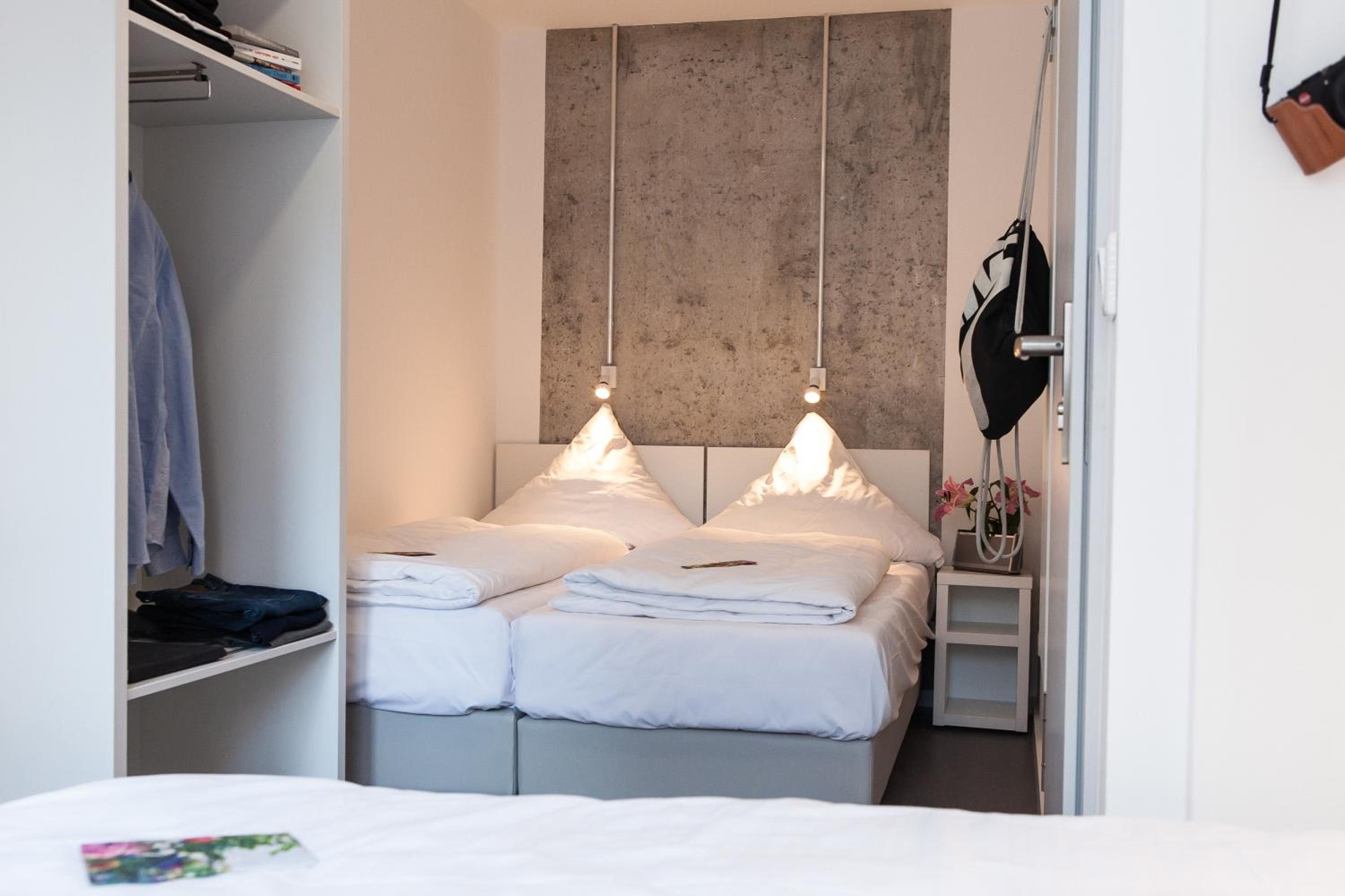 BNB near Brandenburg Gate - Rooms & Apartments 7/15