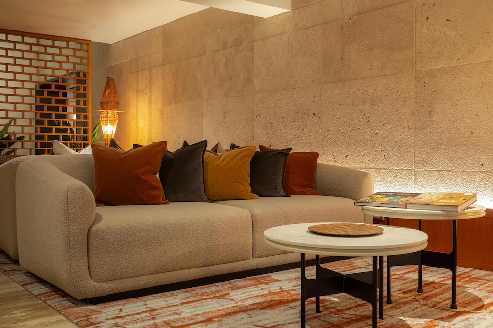 Sonesta Hotel Miraflores 37/57