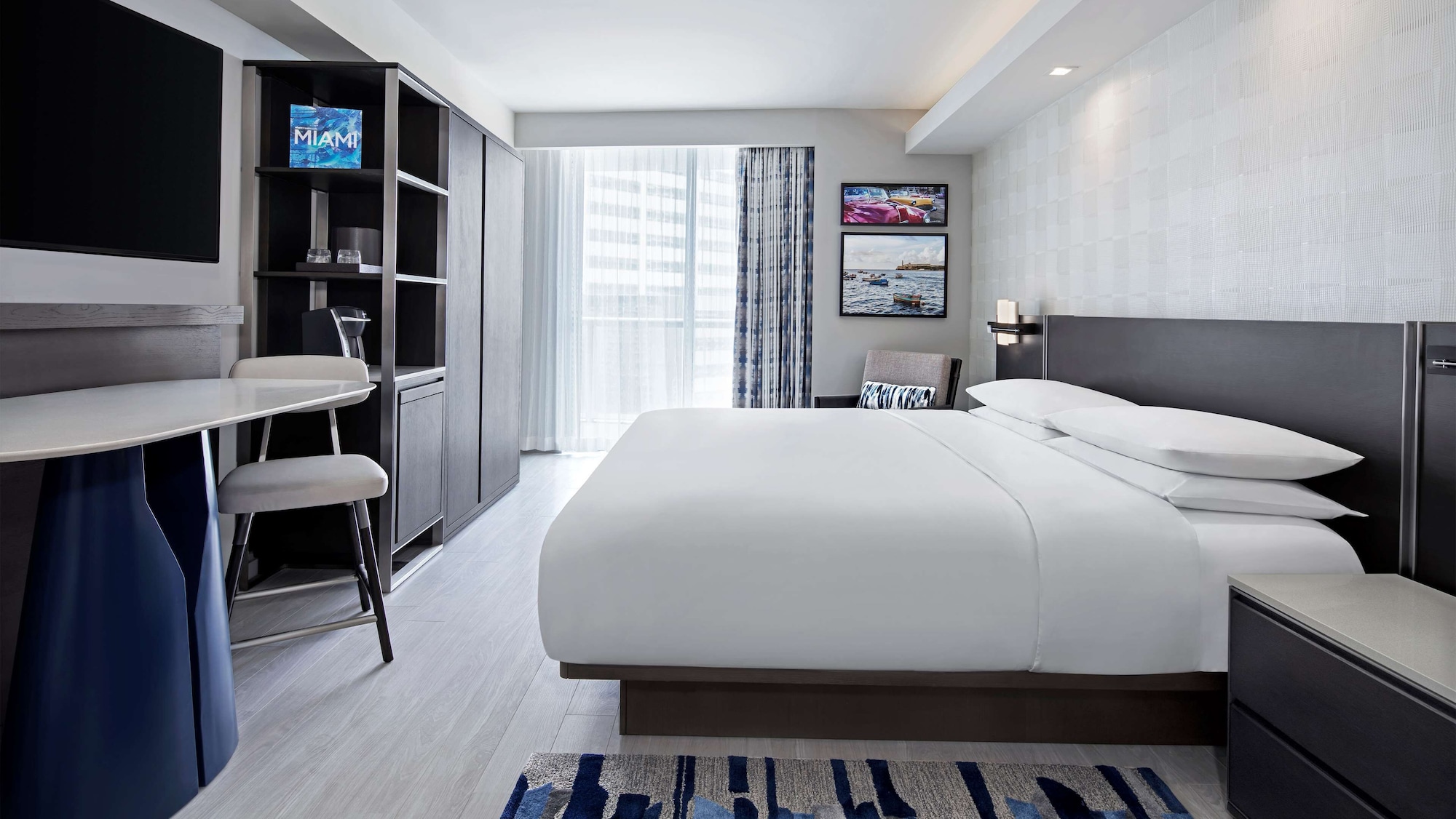 ROOM, KING BED, BALCONY, ACCESSIBLE