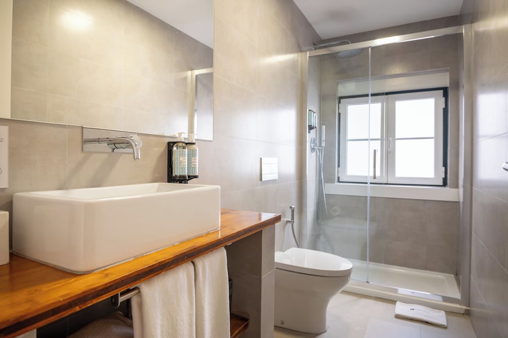 Bica Flh Suites 47/52