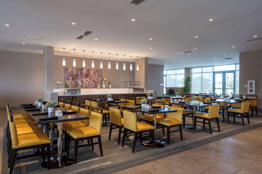 Wyndham Westfield 25/42