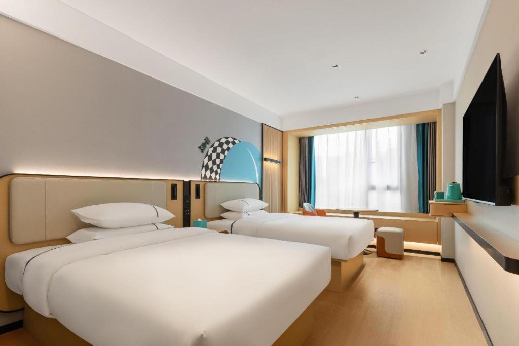 City Comfort Inn Bama Shouxiang Avenue 25/54