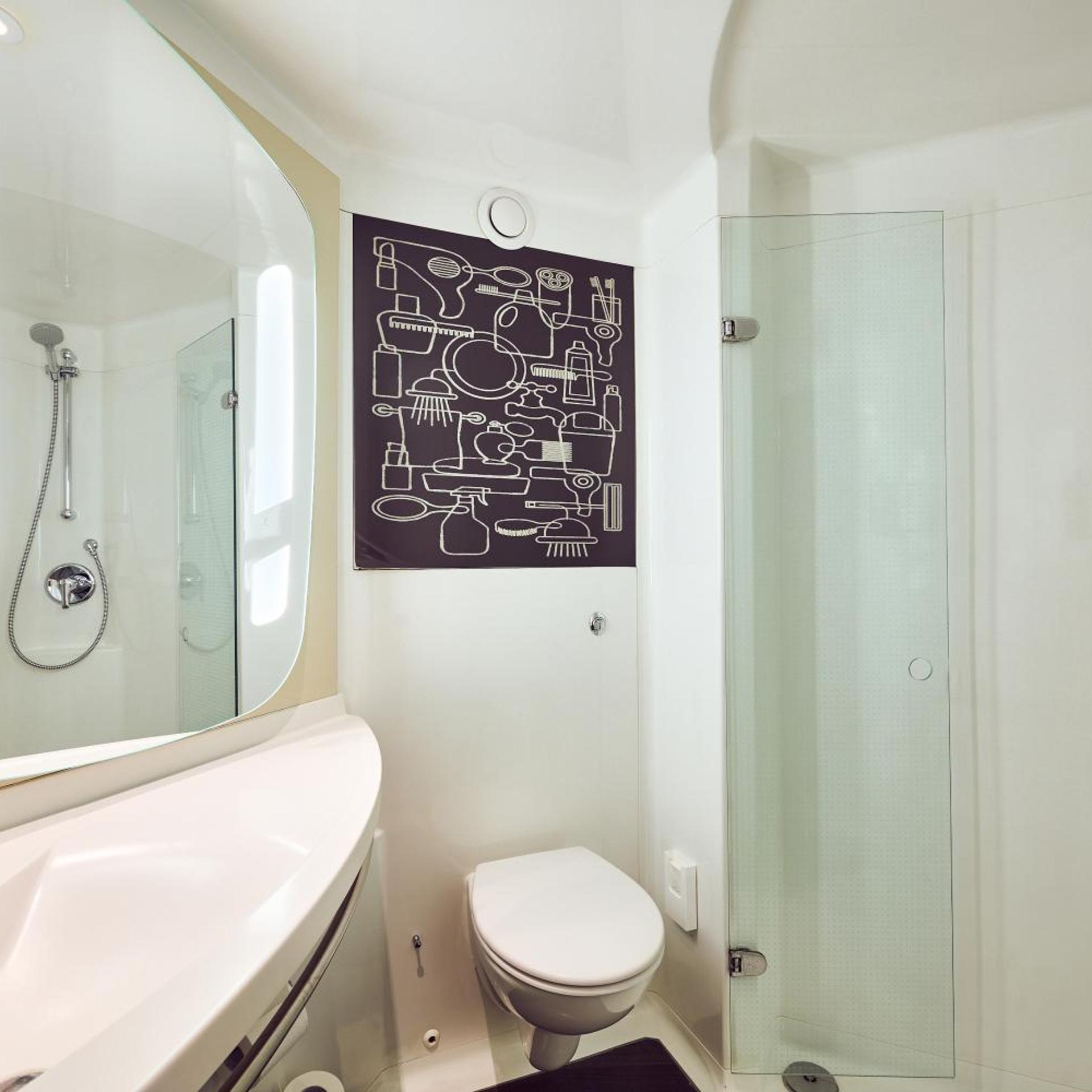 غرفة عائلية بسرير مزدوج، a&o Manchester City Centre 6/6