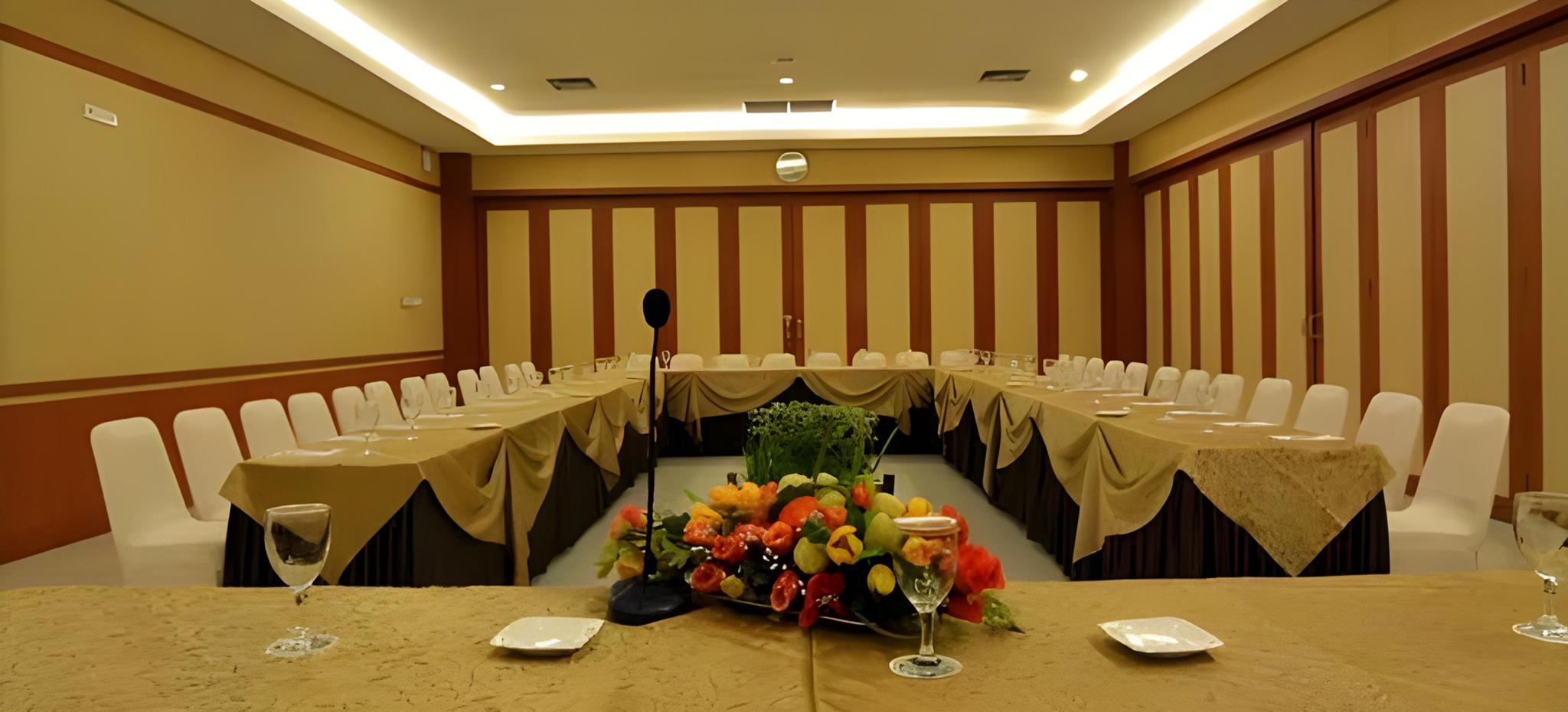 Lojikka Hotel 17/22