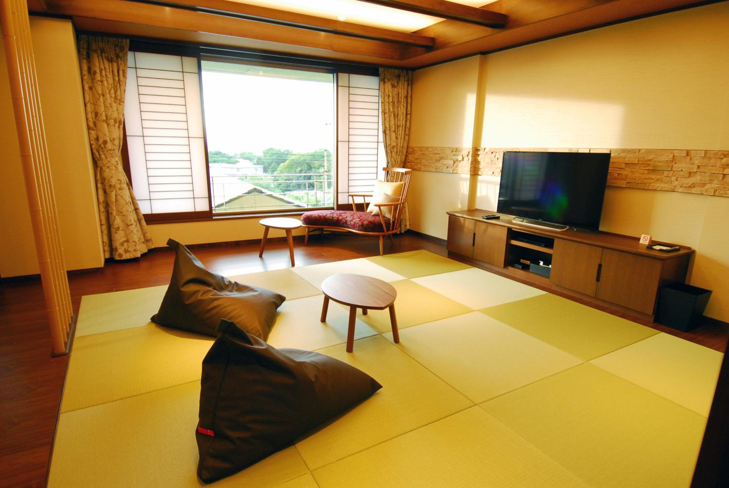 Deluxe, Twin Beds, Tatami, Hot Spring Bath, Bathtub