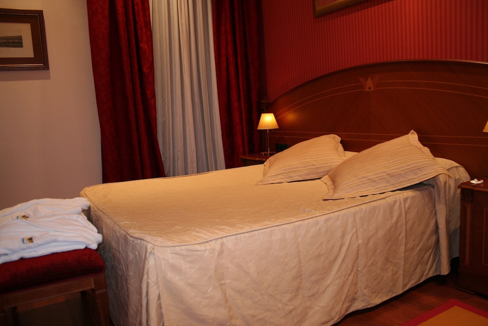 Hotel Palacio De La Magdalena 6/33