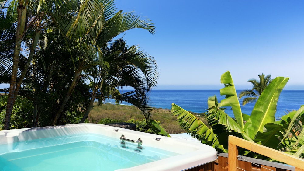 Blue Margouillat Seaview Hotel 18/35