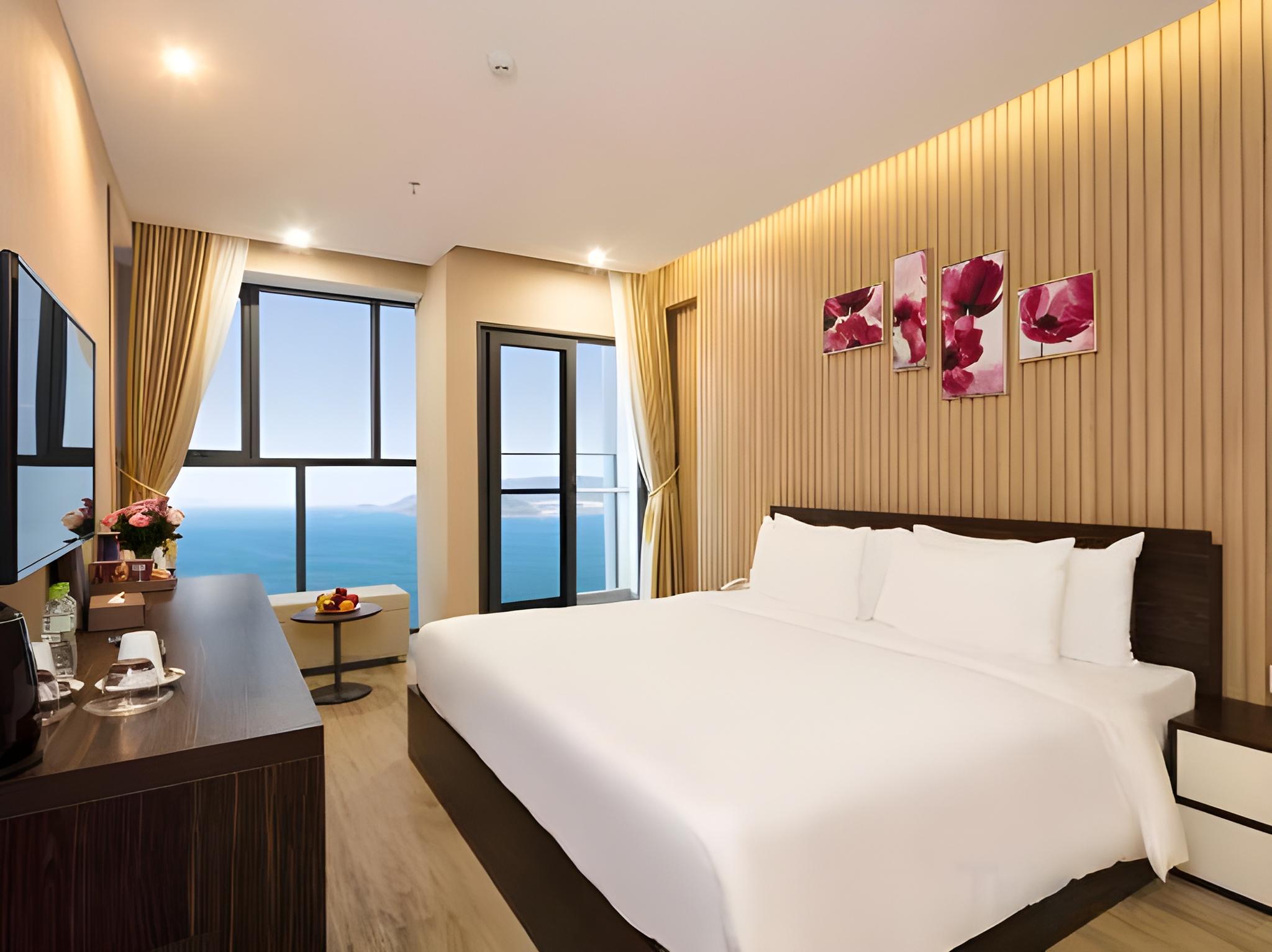 Executive, Queen and Twin Beds