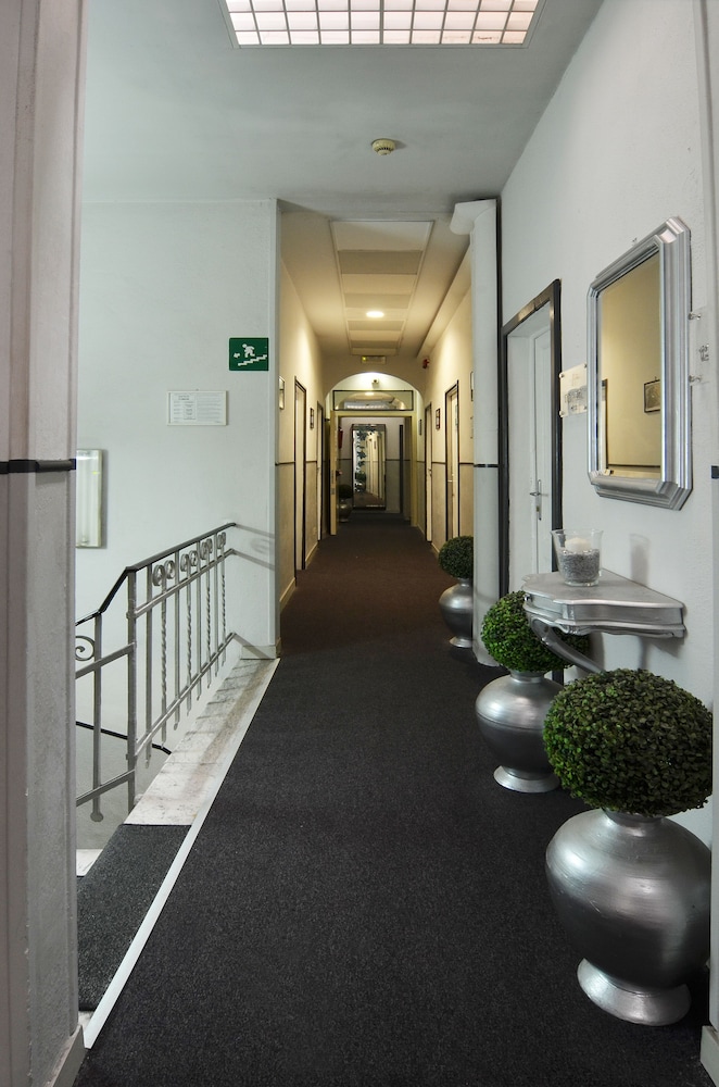Hotel La Torre Pisa 4/60