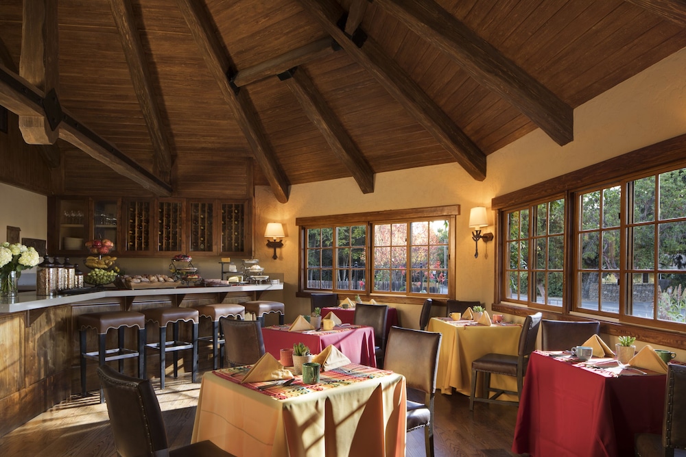 Rancho Caymus Inn 46/56