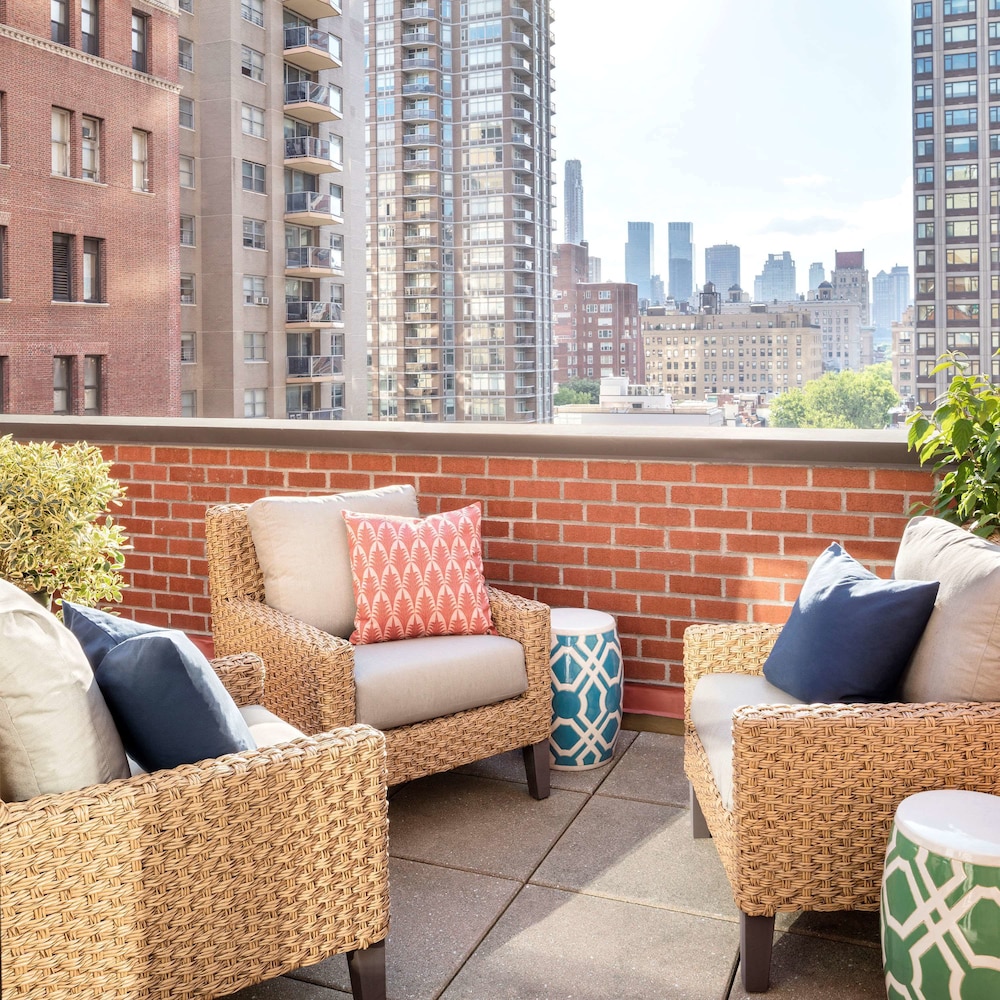 The Gardens Sonesta ES Suites New York 39/50