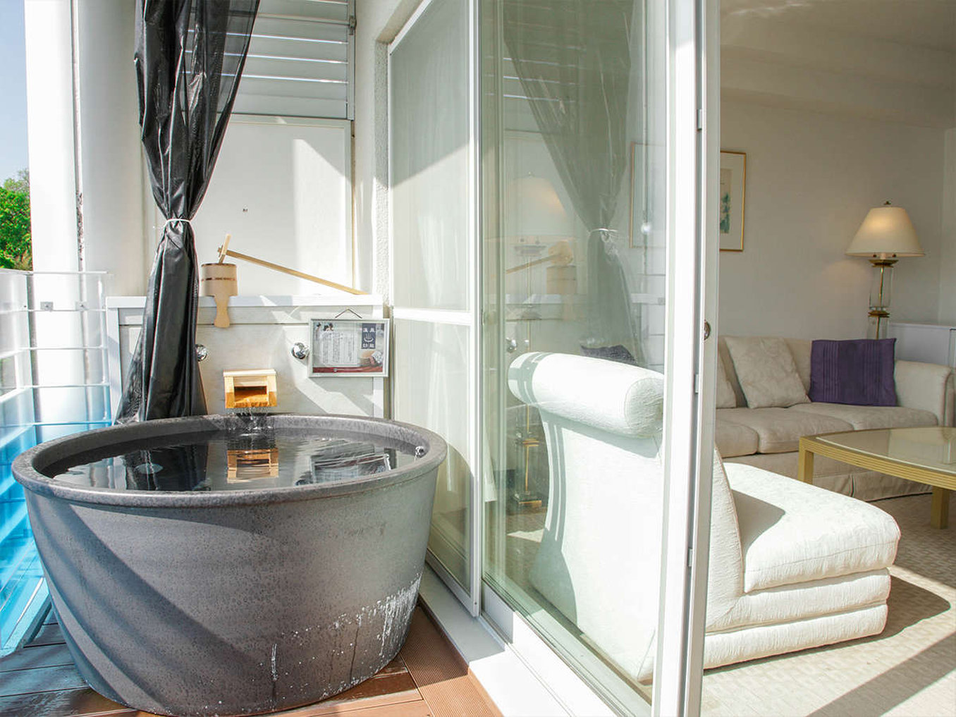 Livemax Resort Setouchi Sea Front 20/20