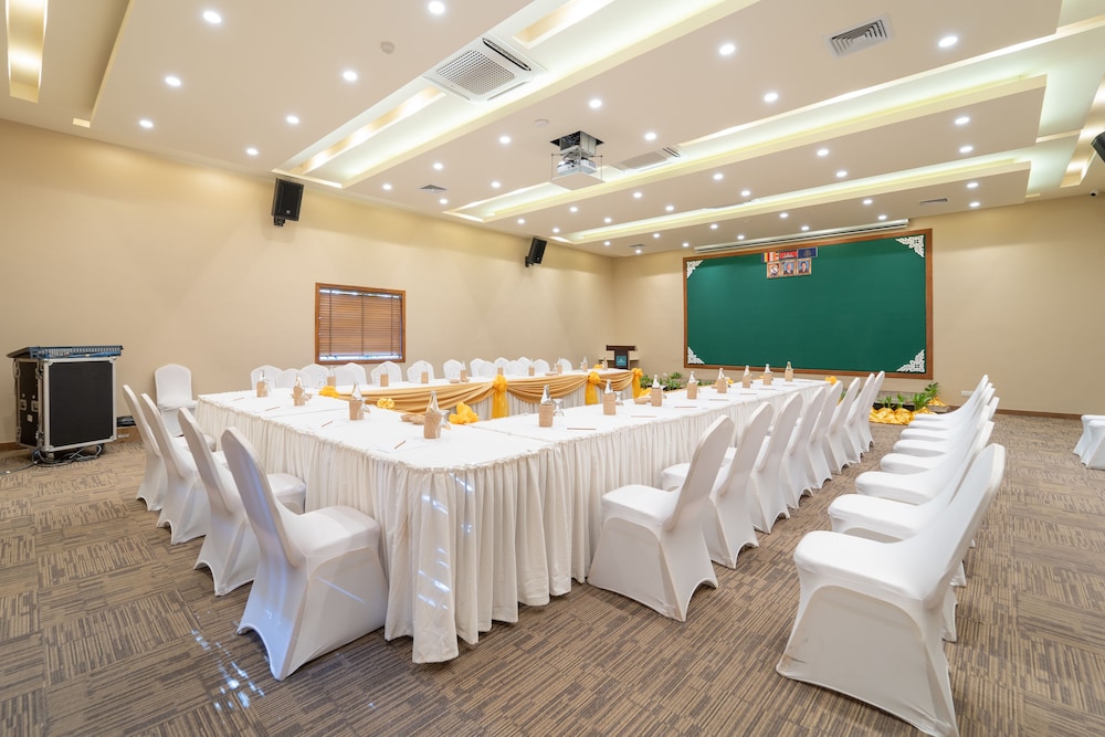 Amatak Boutique Hotel 44/50