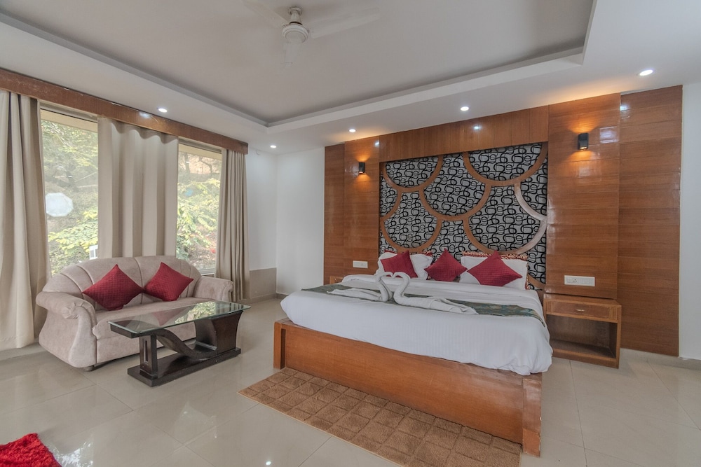 Hotel Raj Mandir 19/44