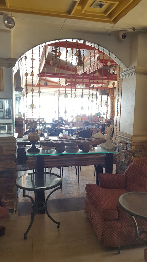 Dreamwave Hotel Puerto Galera 39/42