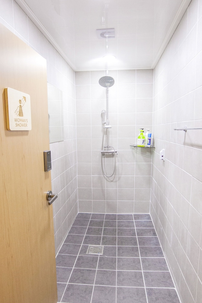 FEMALE DORM, FEMALE ONLY