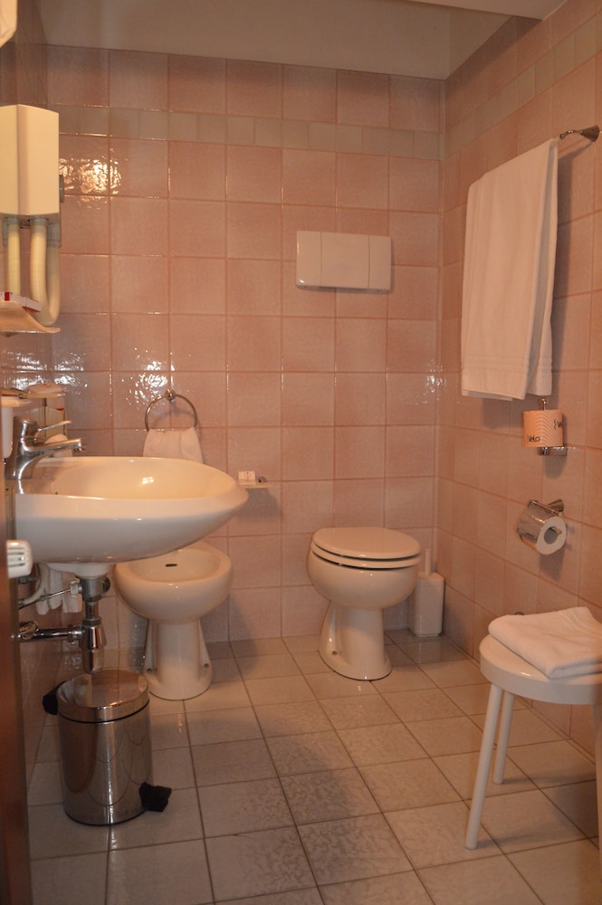 Hotel Aspromonte 59/59